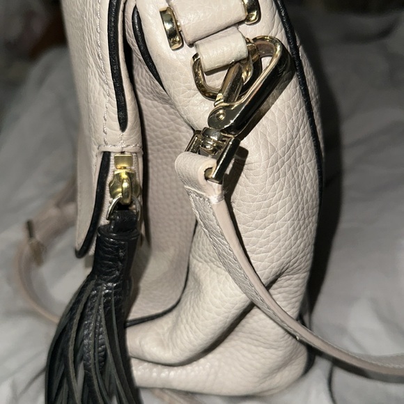 Kate spade cream pebbled leather crossbody with removable adjustable strap cute - Picture 4 of 10